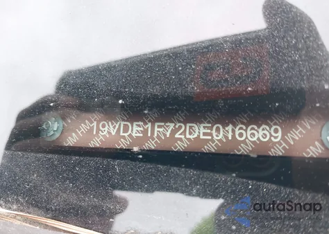 2013 Acura Ilx 2.0L z USA, uszkodzony, nr VIN 19VDE1F72DE016669